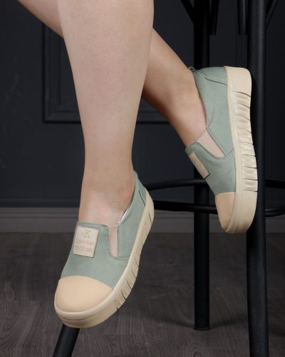 کفش زنانه اسپورت کالوین کلین